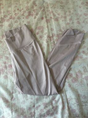 Nike Dri-fit Pink Heathered Cropped Leggings